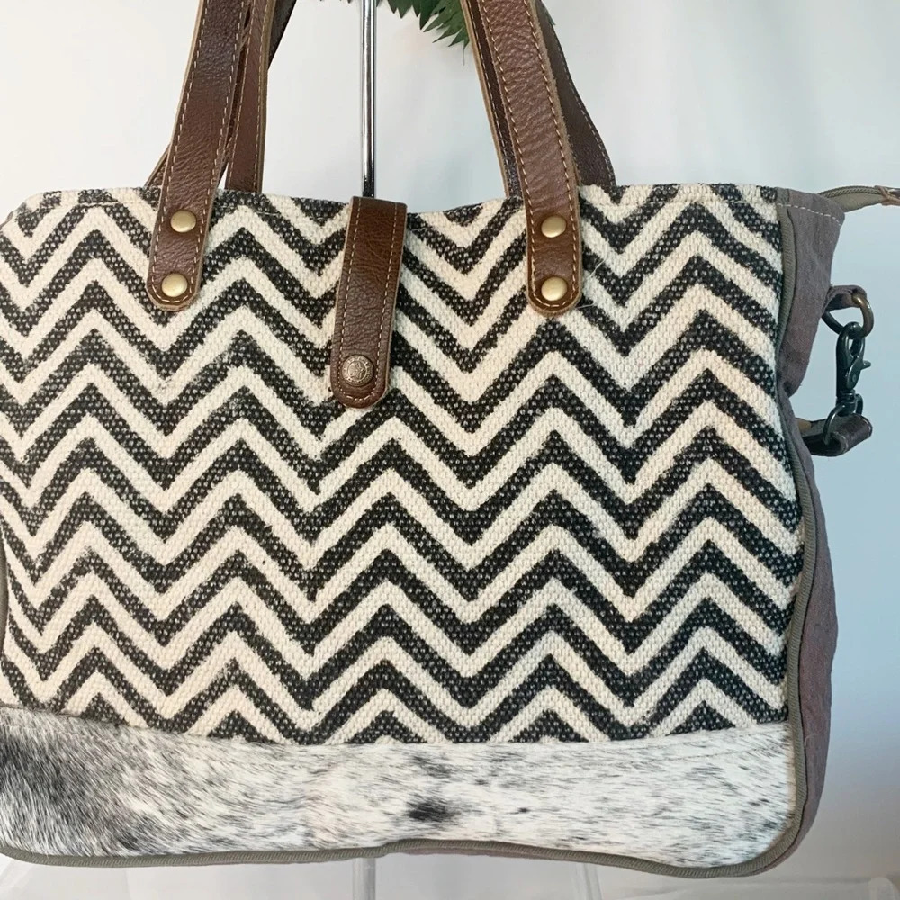 Myra Bag 
Myra S1296 Amber Messenger Bag